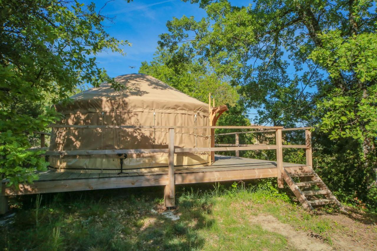 Bed and Breakfast Les Yourtes De Provence Saint-Paulet-de-Caisson Zewnętrze zdjęcie